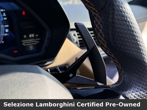 Used 2018 Lamborghini Aventador S image 46