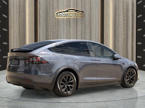 Used 2023 Tesla Model X AWD/4WD image 7