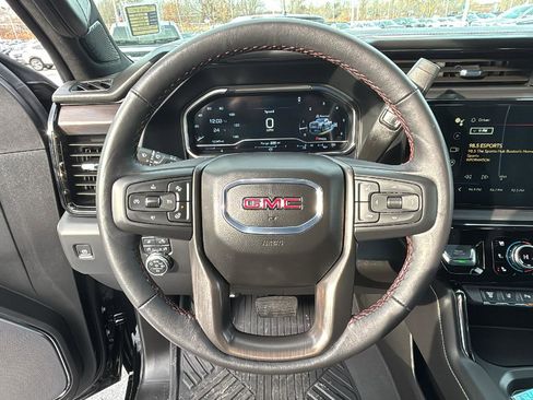 Certified 2024 GMC Sierra 2500 AT4X w/ AT4X AEV Edition image 15