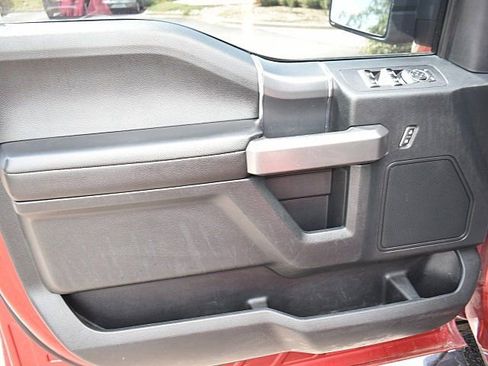 Used 2020 Ford F150 XLT w/ Equipment Group 302A Luxury image 14