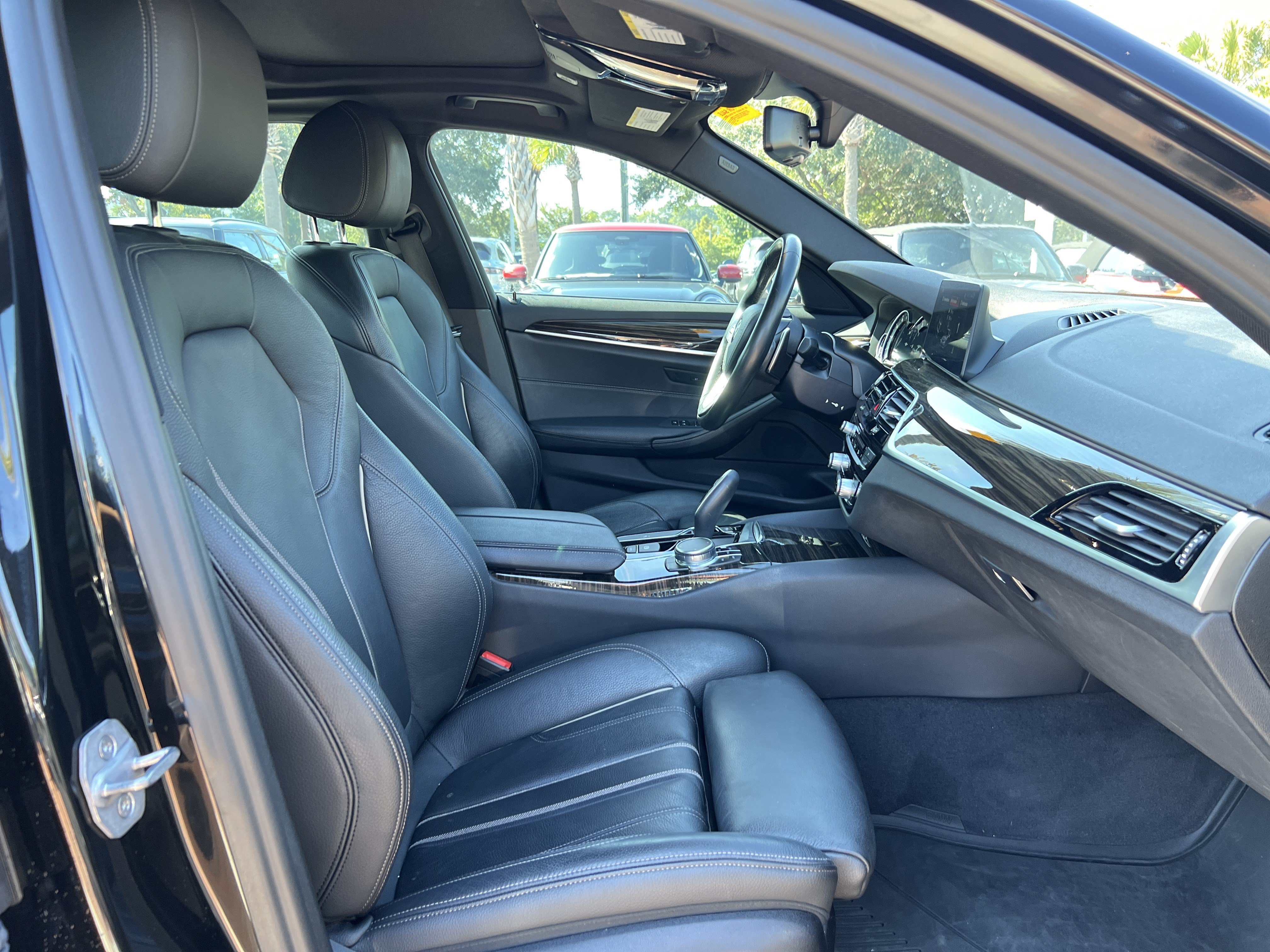 Used 2018 BMW 530i xDrive w/ Premium Package AWD/4WD image 33