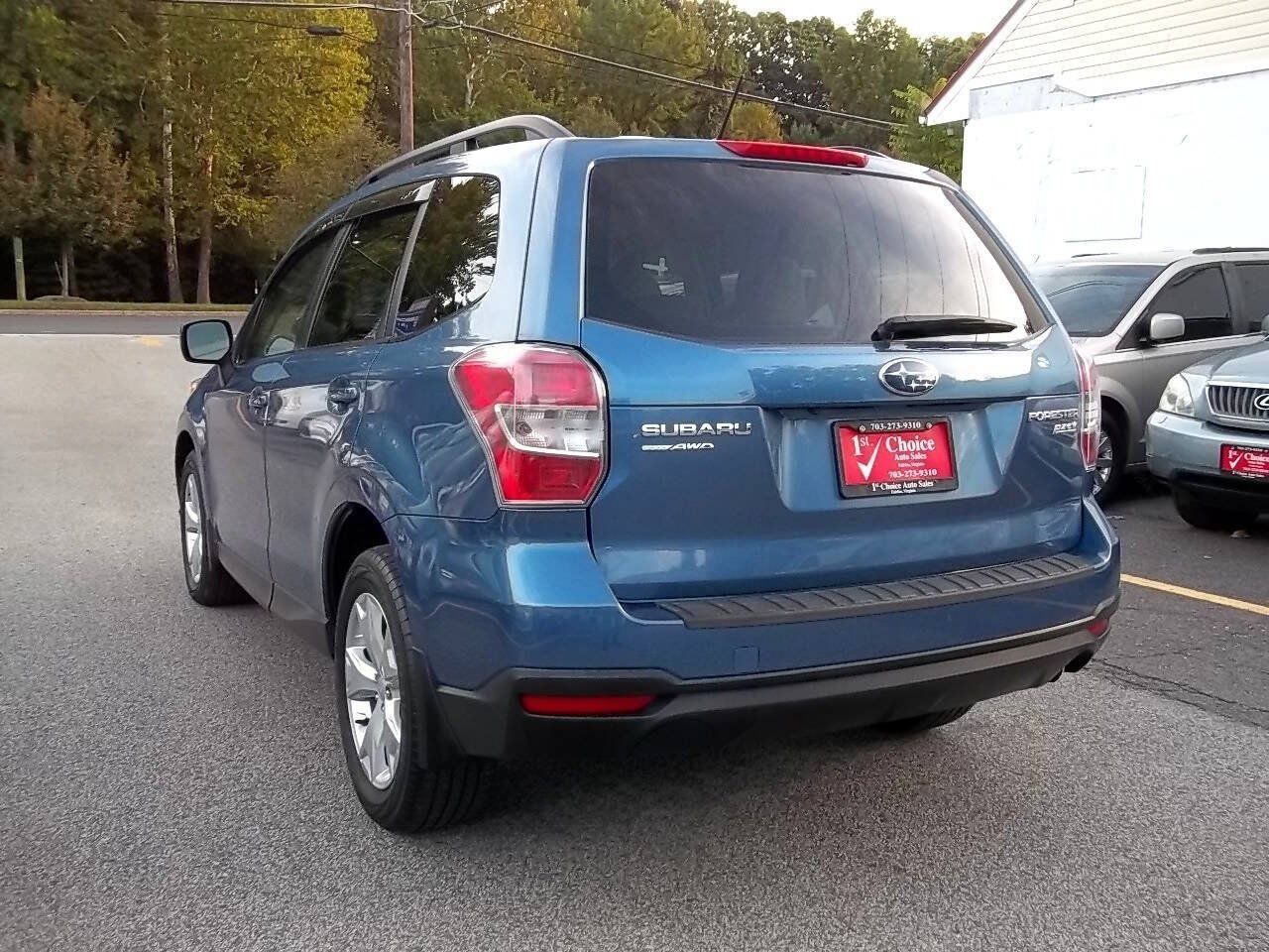 Used 2015 Subaru Forester 2.5i Premium w/ All-Weather Package AWD/4WD image 3