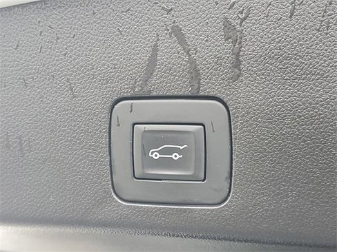 Certified 2021 Buick Encore GX Select image 8