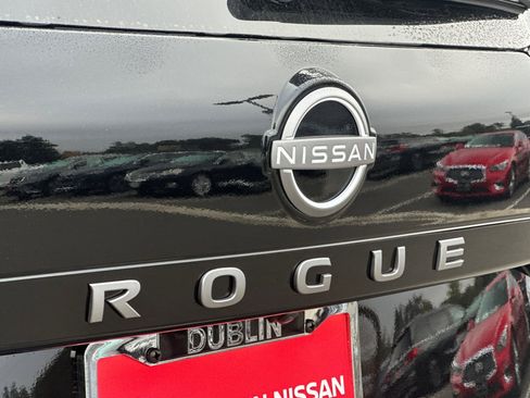 New 2026 Nissan Rogue S image 33