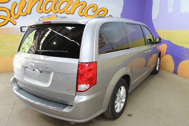 Used 2019 Dodge Grand Caravan SXT FWD image 4