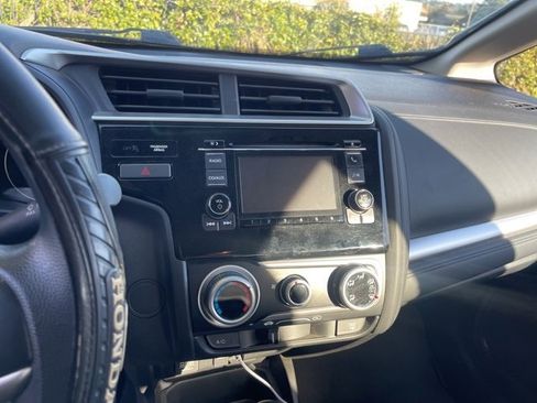 Used 2016 Honda Fit LX image 5