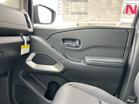New 2026 Nissan Frontier SV AWD/4WD image 38