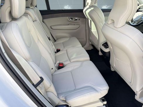 New 2026 Volvo XC90 B6 Ultra w/ Protection Package AWD/4WD image 29