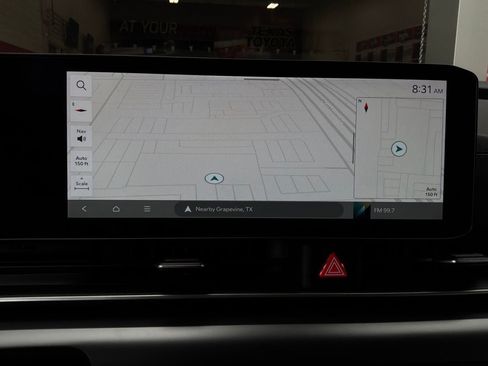 Used 2026 Kia Carnival FWD image 26