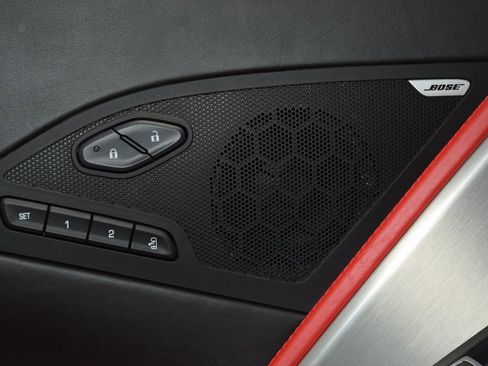 Used 2015 Chevrolet Corvette Z06 w/ 3LZ Preferred Equipment Group image 54