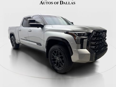 Used 2022 Toyota Tundra Platinum w/ Advanced Package AWD/4WD image 4