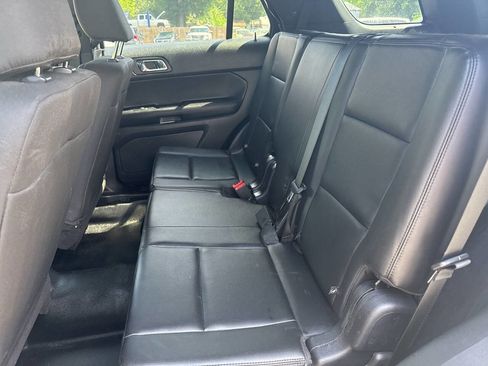 Used 2016 Ford Explorer 4WD Police Interceptor image 10