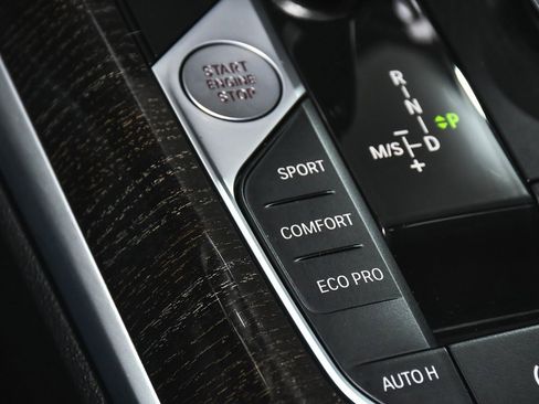 Used 2023 BMW 440i xDrive Convertible w/ Premium Package image 39