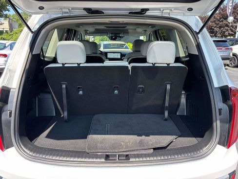 Used 2024 Kia Telluride S w/ S Sunroof Package AWD/4WD image 17