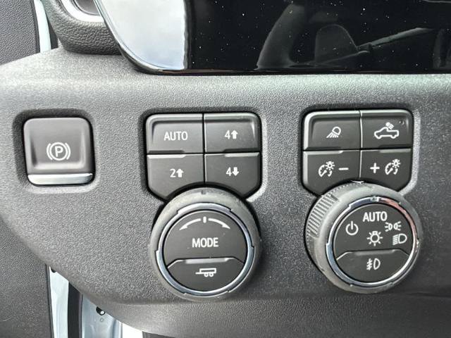 New 2026 Chevrolet Silverado 1500 RST w/ RST All Star Premium Package AWD/4WD image 12