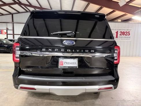 Used 2024 Ford Expedition Limited AWD/4WD image 4