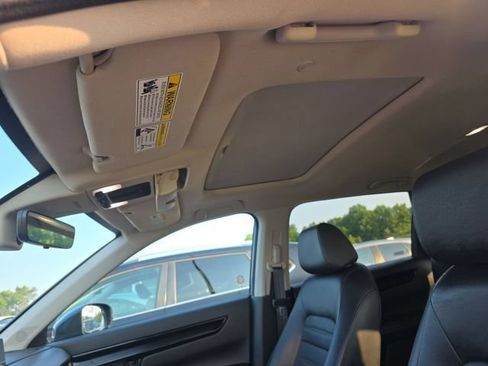 Used 2025 Honda CR-V EX-L image 16