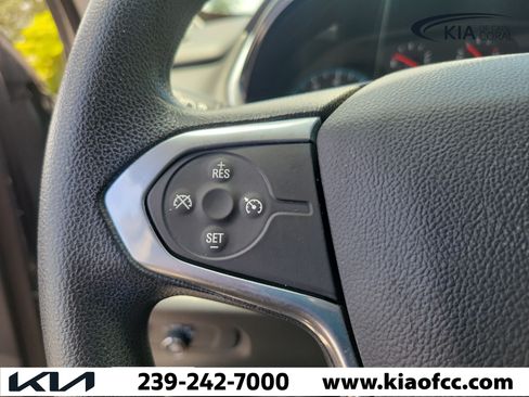 Used 2020 Chevrolet Traverse LS FWD image 32
