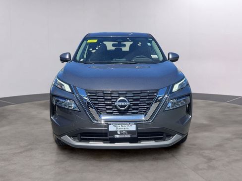 Used 2023 Nissan Rogue SV AWD/4WD image 2