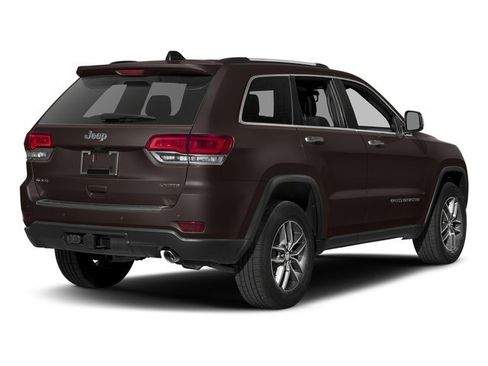 Used 2017 Jeep Grand Cherokee Limited w/ Luxury Group II AWD/4WD image 2