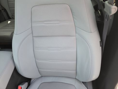Used 2021 Honda CR-V Touring image 22