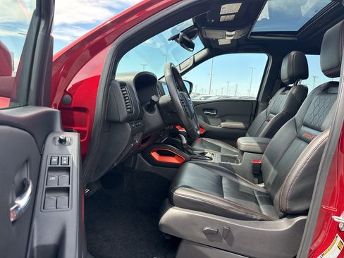 Certified 2023 Nissan Frontier PRO-4X w/ Pro-4X Premium Package AWD/4WD image 12