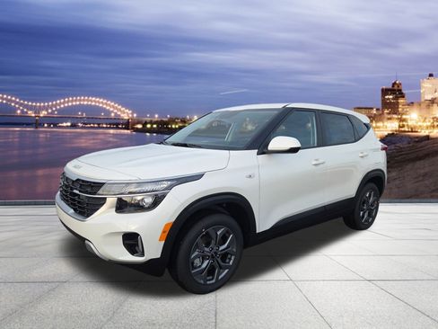 New 2026 Kia Seltos LX image 1