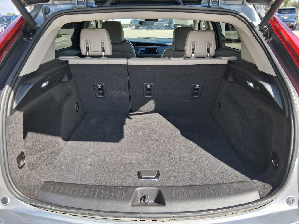 Used 2023 Cadillac XT4 Luxury FWD image 6