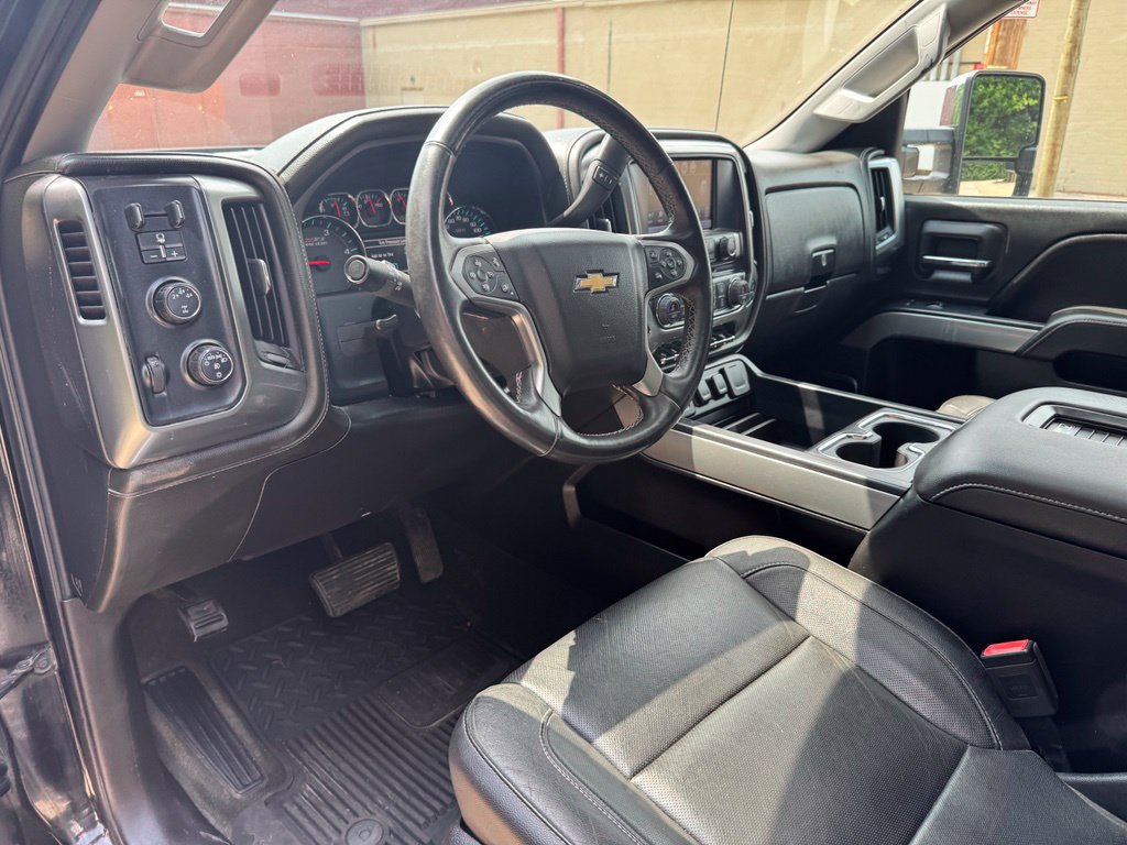 Used 2016 Chevrolet Silverado 2500 LTZ w/ Duramax Plus Package AWD/4WD image 24