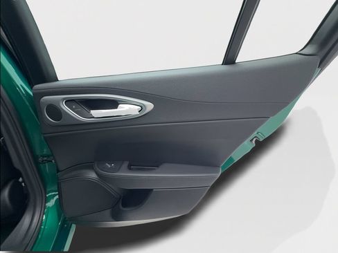 New 2026 Alfa Romeo Giulia w/ Driving Assist Package RWD image 27
