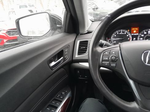 Used 2016 Acura TLX V6 image 15
