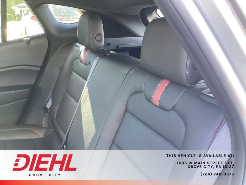 Used 2025 Chevrolet Trax RS w/ Driver Confidence Package FWD image 14