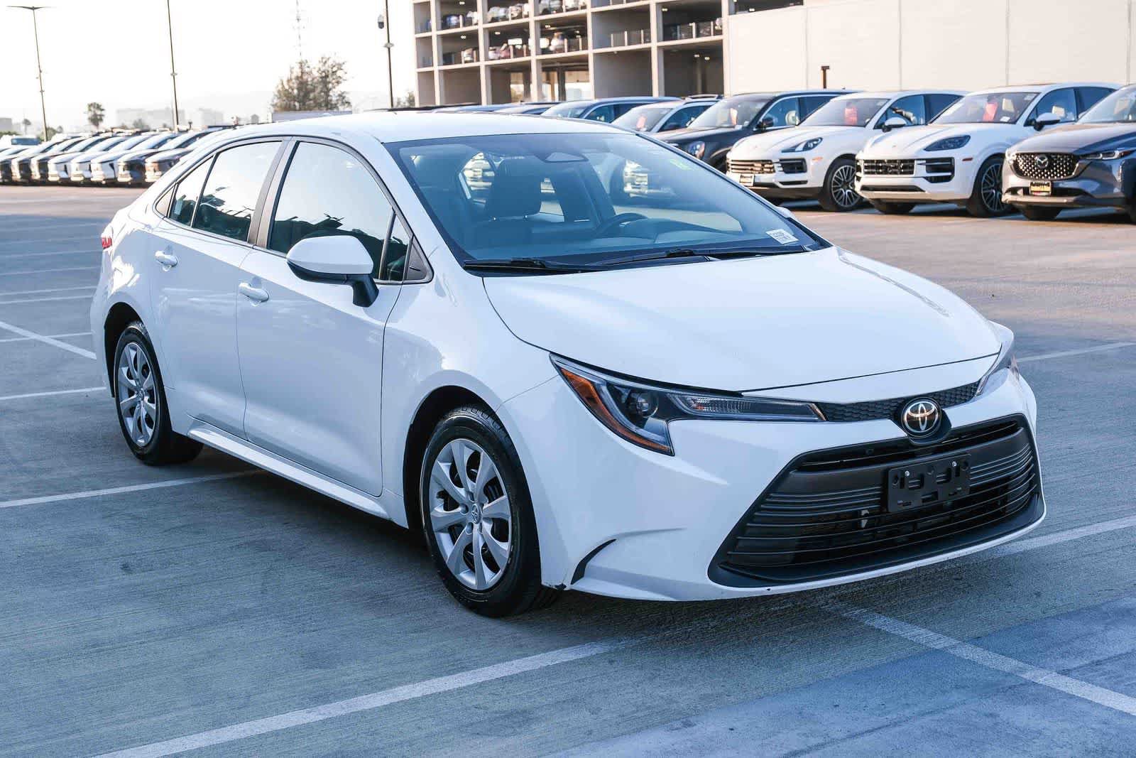 Certified 2024 Toyota Corolla LE FWD image 3