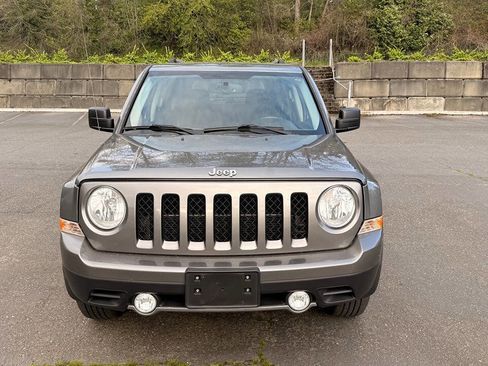 Used 2012 Jeep Patriot Limited w/ Sun/Sound Group image 3