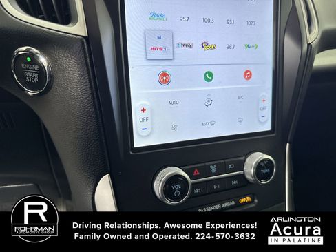 Used 2023 Ford Edge SE image 9