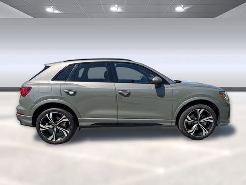 Used 2023 Audi Q3 2.0T Premium Plus w/ Premium Plus Package AWD/4WD image 8