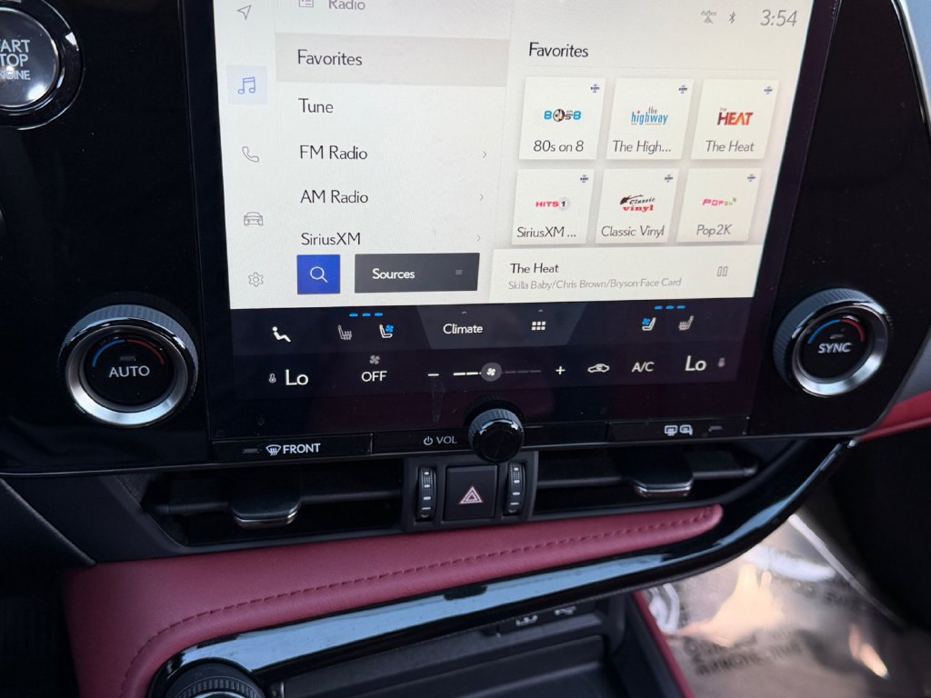 Certified 2024 Lexus NX 250 FWD w/ Towing Package (2000 Lbs) image 22