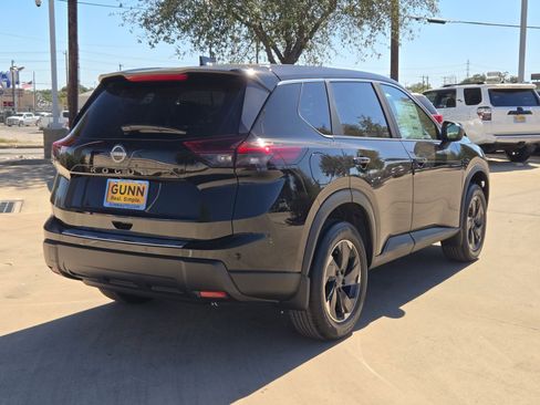New 2026 Nissan Rogue SV w/ Cold Weather Package FWD image 3