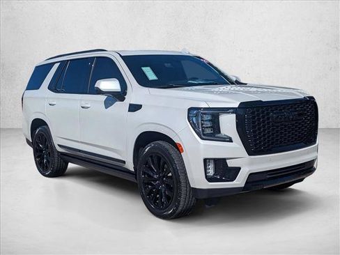 Used 2021 GMC Yukon Denali w/ Denali Ultimate Package image 3