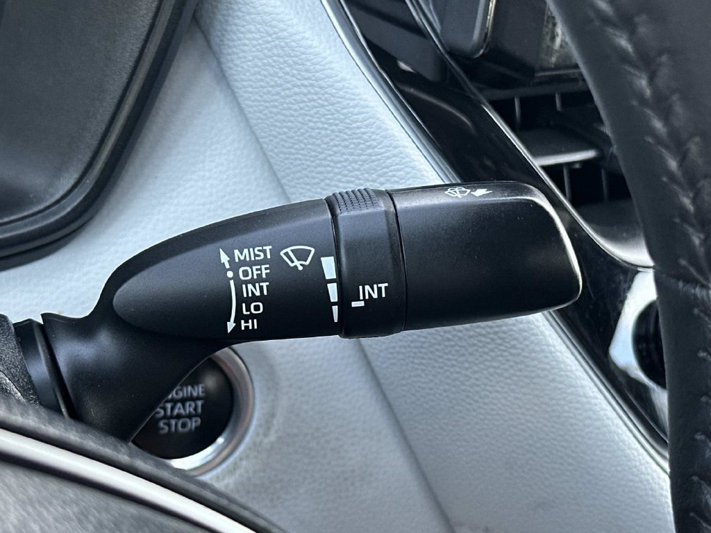 Used 2024 Toyota Corolla SE FWD image 30