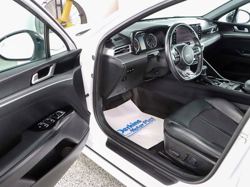 Used 2023 Kia K5 GT-Line image 3