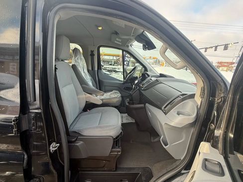 Used 2017 Ford Transit 350 XLT image 22