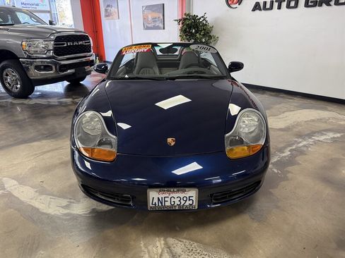 Used 2001 Porsche Boxster image 2