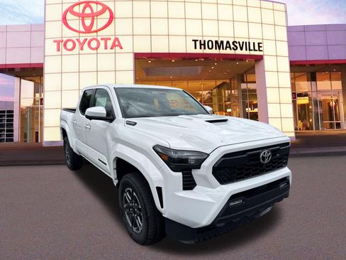 New 2025 Toyota Tacoma 4x4 Double Cab Hybrid image 3