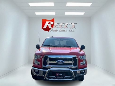 Used 2015 Ford F150 XLT AWD/4WD image 3