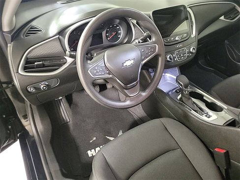 Used 2024 Chevrolet Malibu LT image 11