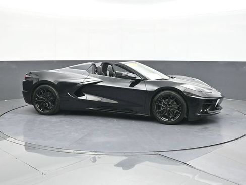Used 2023 Chevrolet Corvette Stingray Premium Conv w/ Battery Protection Package RWD image 18