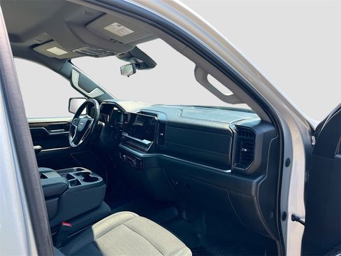 Used 2022 Chevrolet Silverado 1500 RST image 28