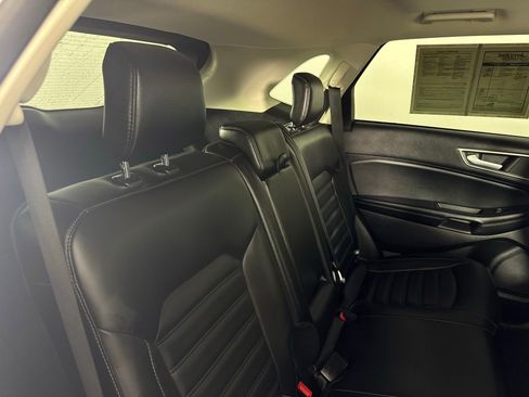 Used 2024 Ford Edge SEL image 29