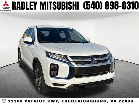 Used 2025 Mitsubishi Outlander Sport ES AWD/4WD image 21